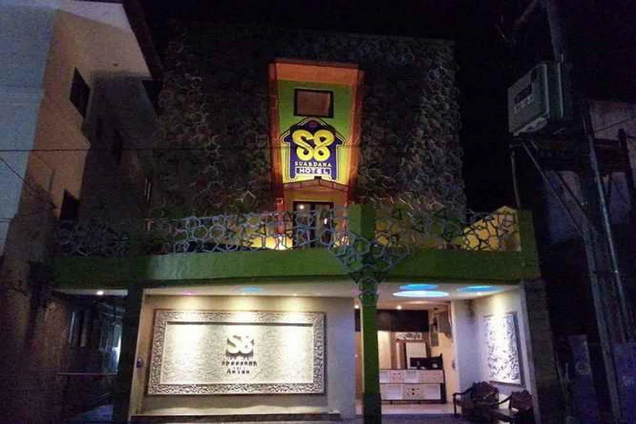 S 8 Suardana Hotel Kuta Lombok Indonesia